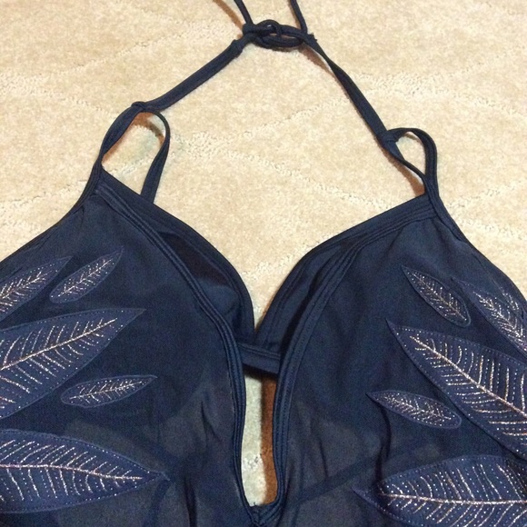 HOST PICK 💜 Ashley Graham X S4A NWOT Ritzy One-Piece Swimsuit - Picture 5 of 11